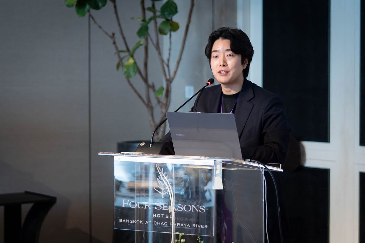 Dexlevo Care Lab · Bangkok — Dr. Lee Chan-jong
